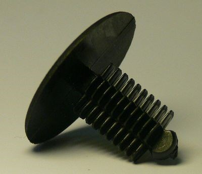 WRT 90550N Крепеж нажимной ножка D11mm шляпка D28mm L24mm черная